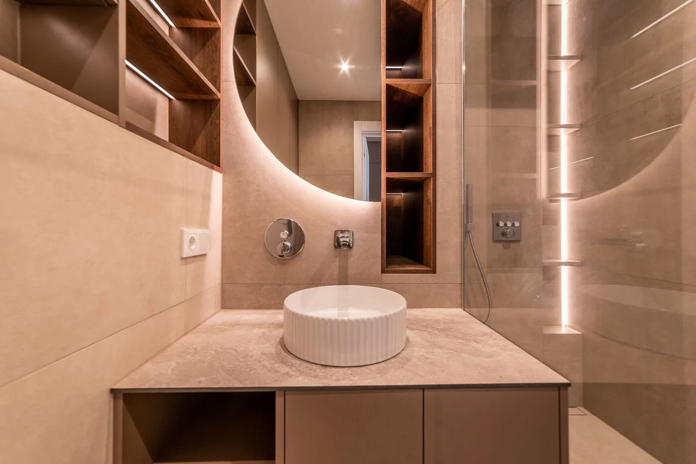 Bathroom detail
