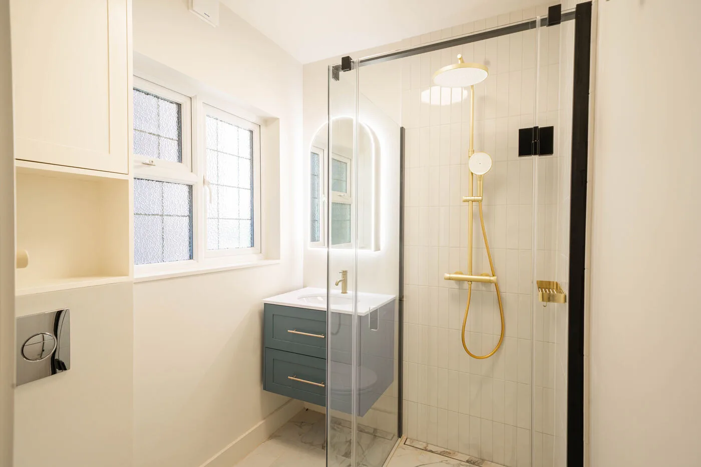Bathroom, Fairlawn Avenue
