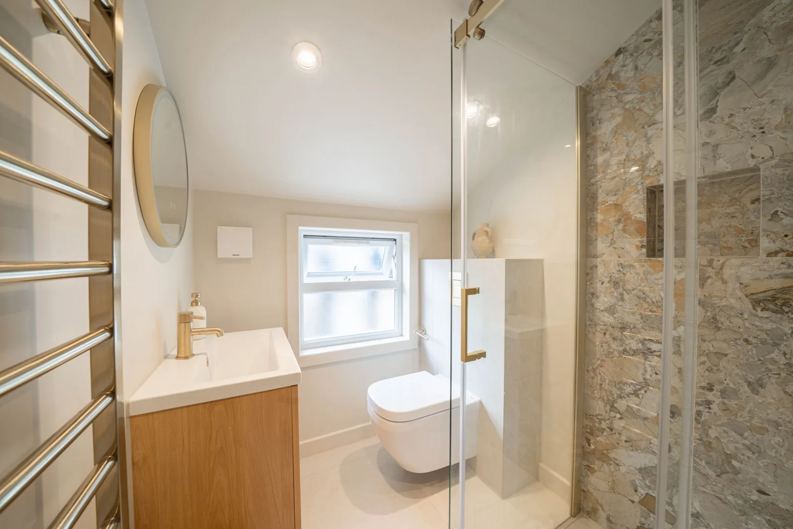 Wet room installation by Cozy Interior