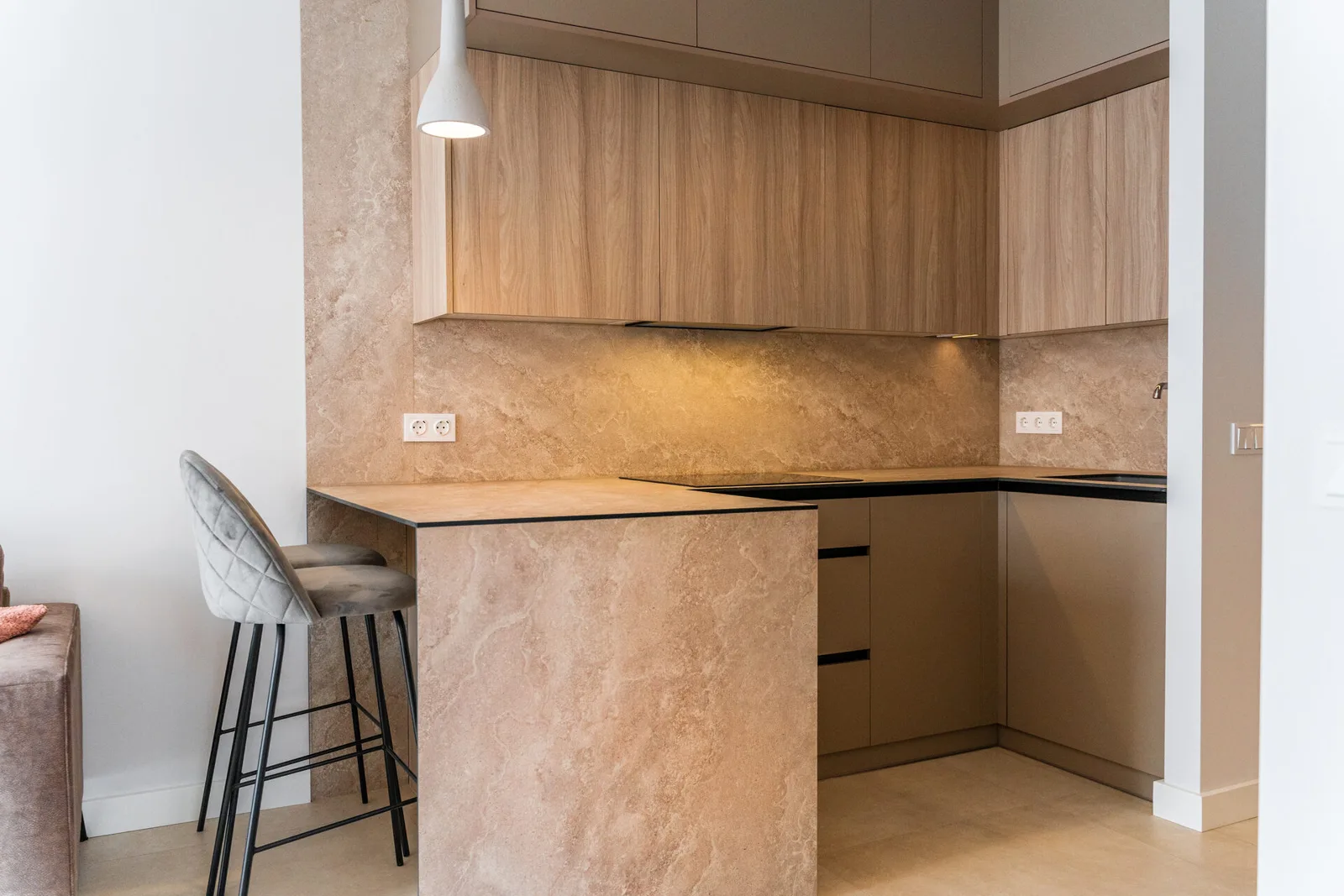 Kitchen renovations by Cozy Interior